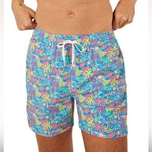 Chubbies Men's The Tropical Bunches Quick-Dry 5-1/2" Swim Trunks size M